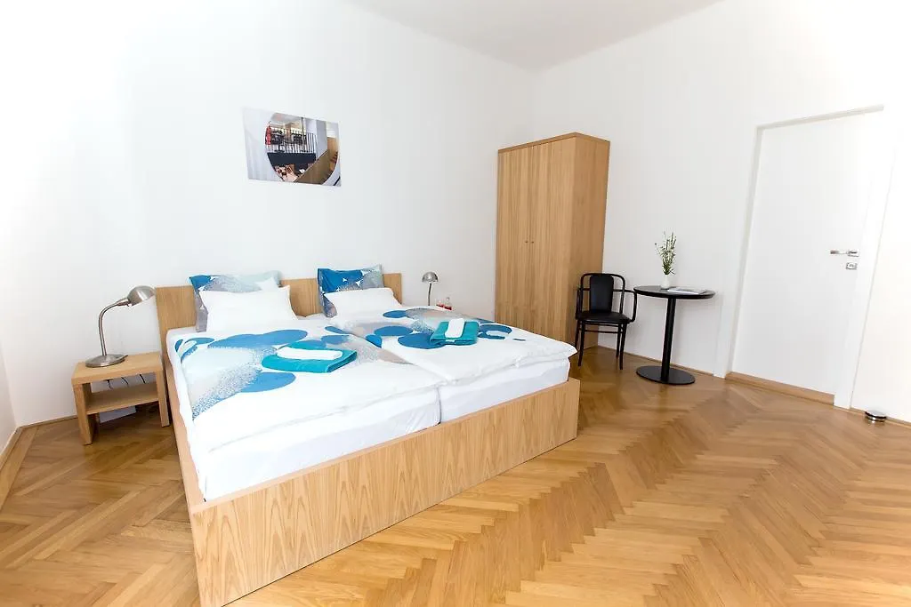 Panzió Bed And Breakfast Placzek Brünn